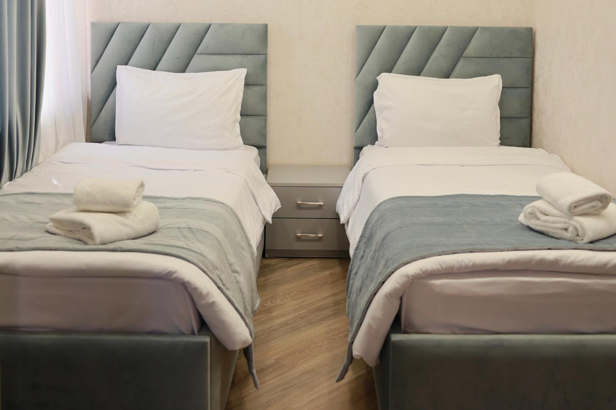 Royal Renaissance Hotel Yerevan Ngoại thất bức ảnh