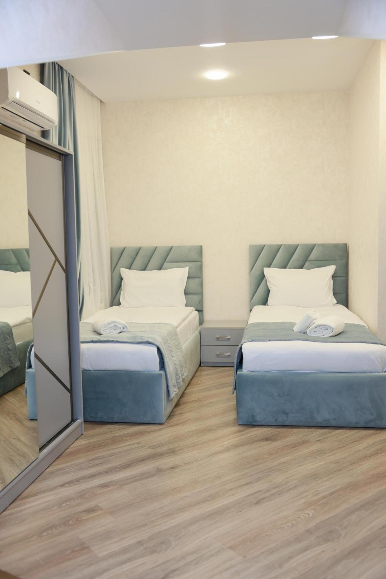 Royal Renaissance Hotel Yerevan Phòng bức ảnh